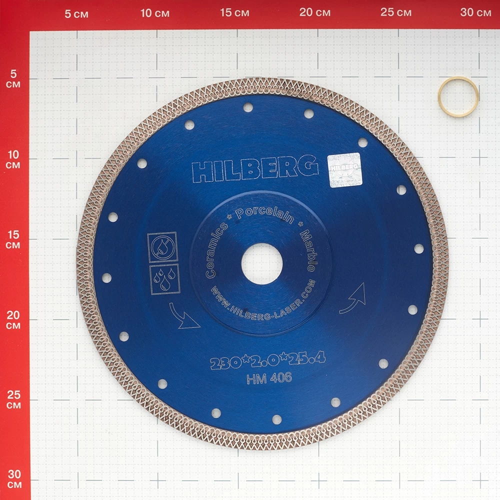 Диск алмазный по керамограниту Hilberg 230x25,4x2 мм турбо сухой рез (HM406)