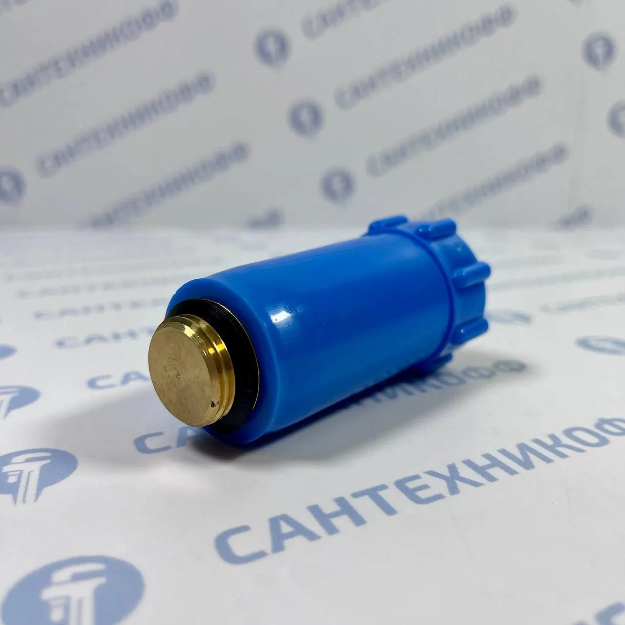 Тестовая заглушка из пластика Н 1/2" REMER синяя, резьба латунь 140BL